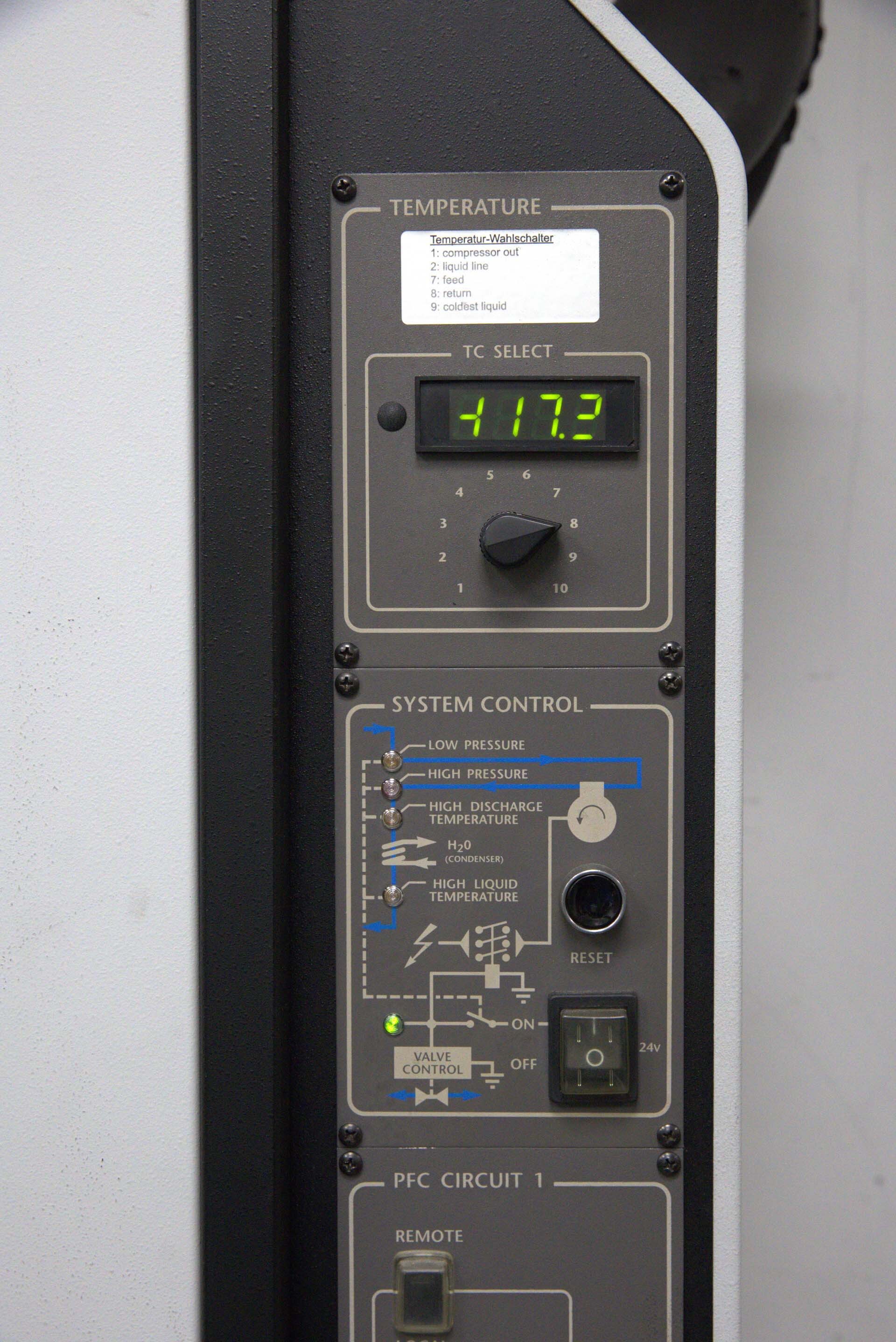 Photo Used BALZERS LLS 801 For Sale