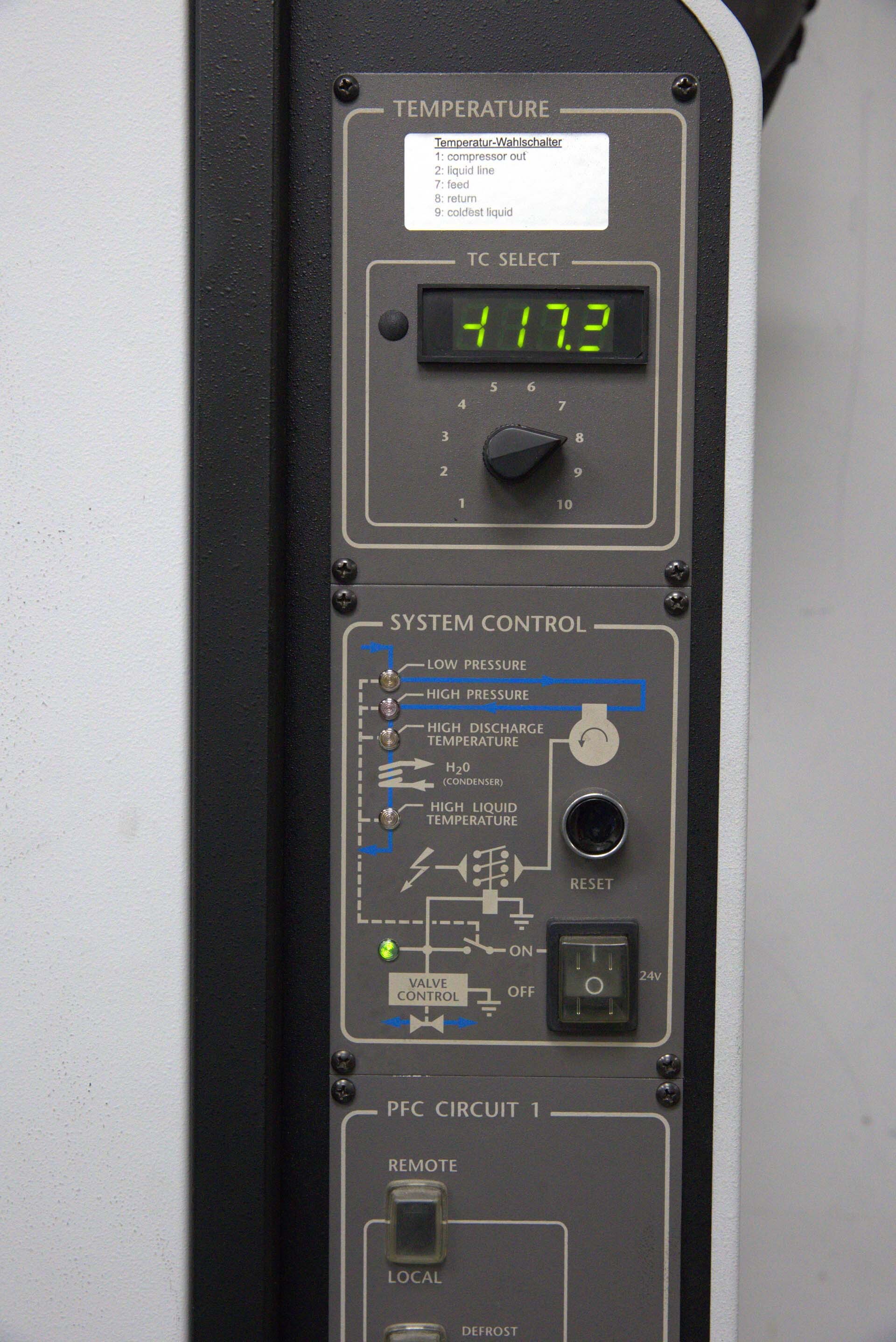 Photo Used BALZERS LLS 801 For Sale