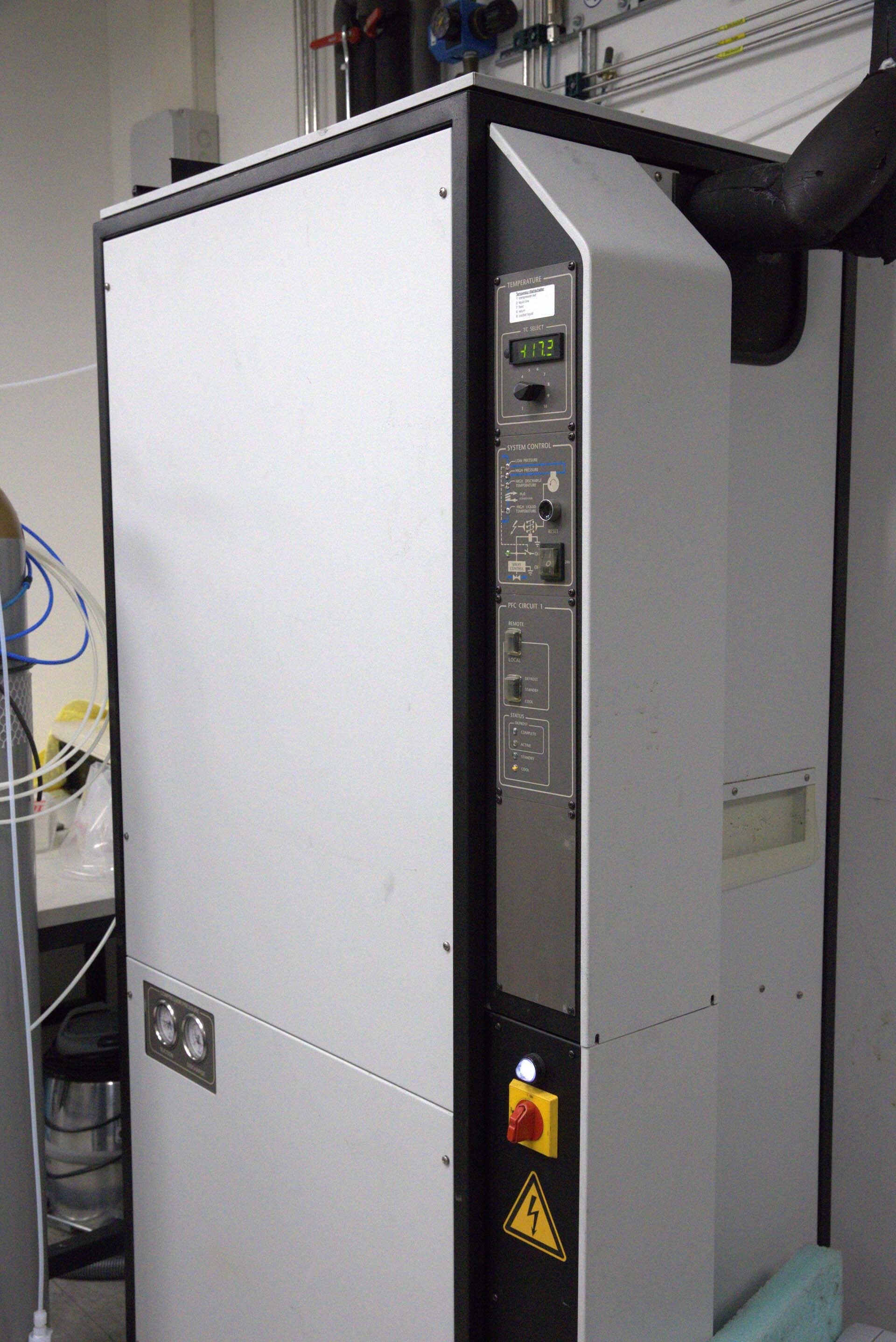 Photo Used BALZERS LLS 801 For Sale