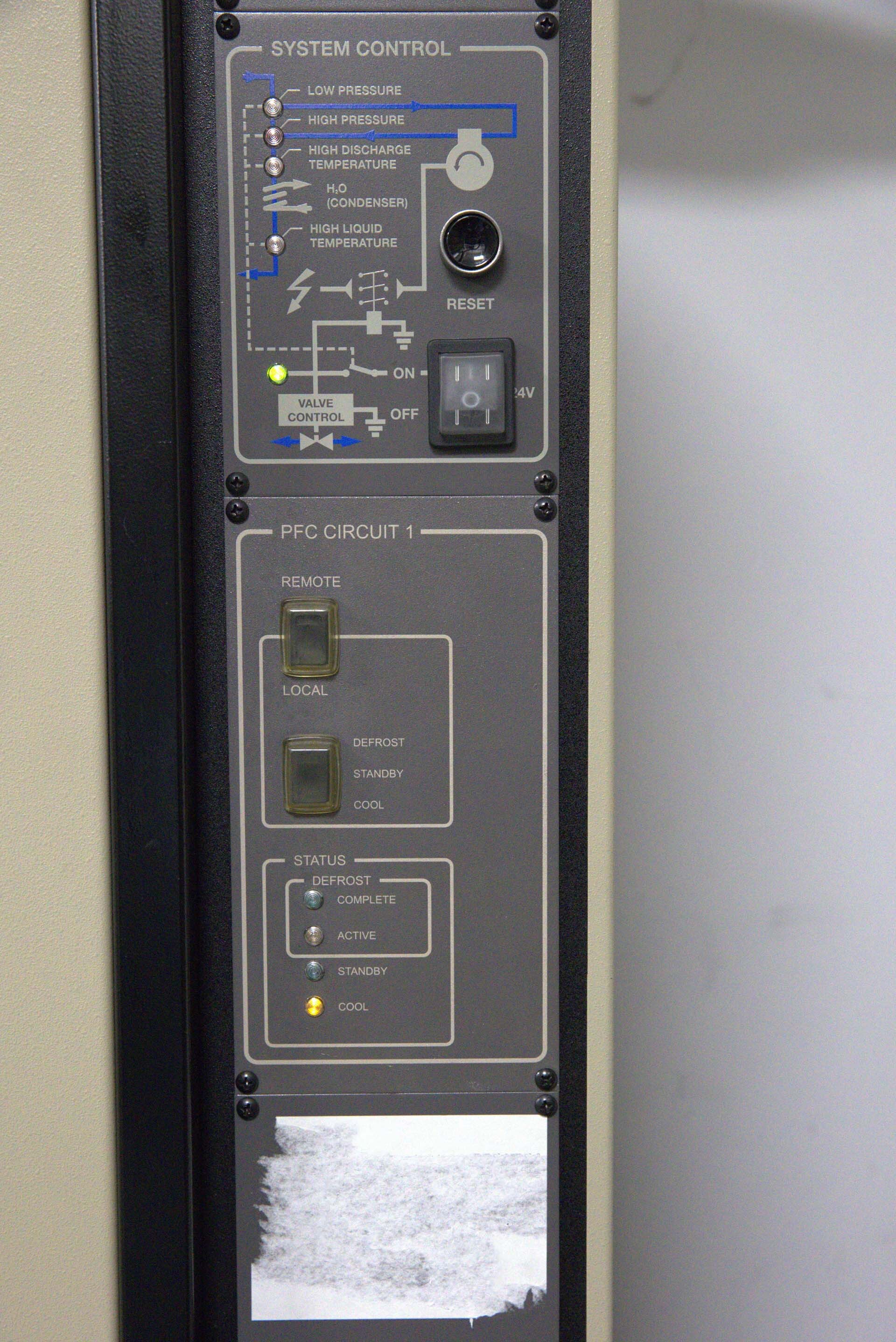 Photo Used BALZERS LLS 801 For Sale