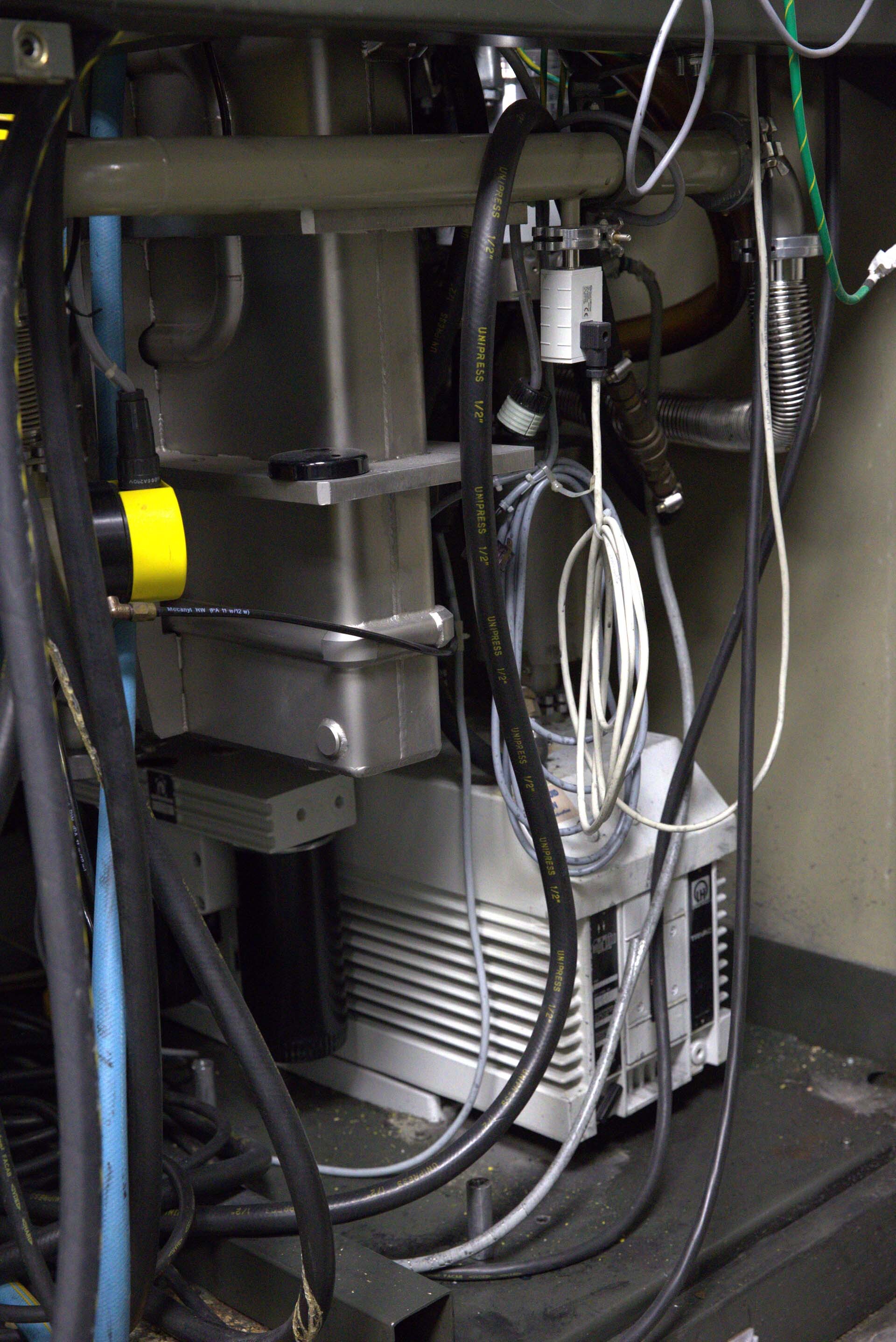 Photo Used BALZERS LLS 801 For Sale