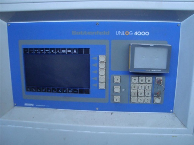 Photo Used BATTENFELD BA 750 CD Plus For Sale