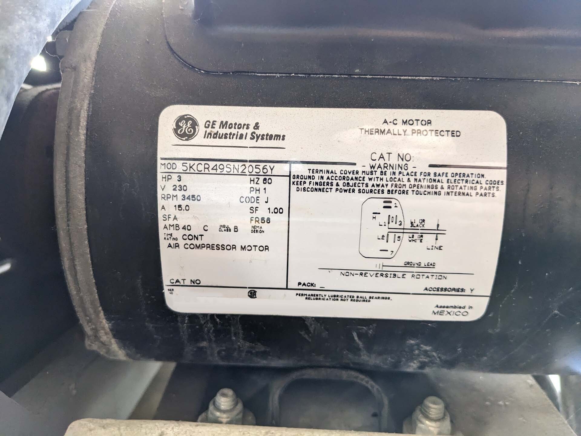 Photo Utilisé BAUER Compressor À vendre