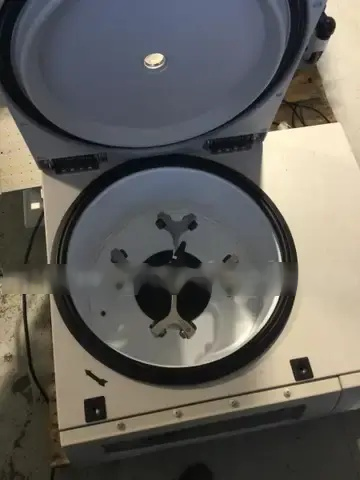 Photo Utilisé BECKMAN COULTER Allegra X 12R À vendre