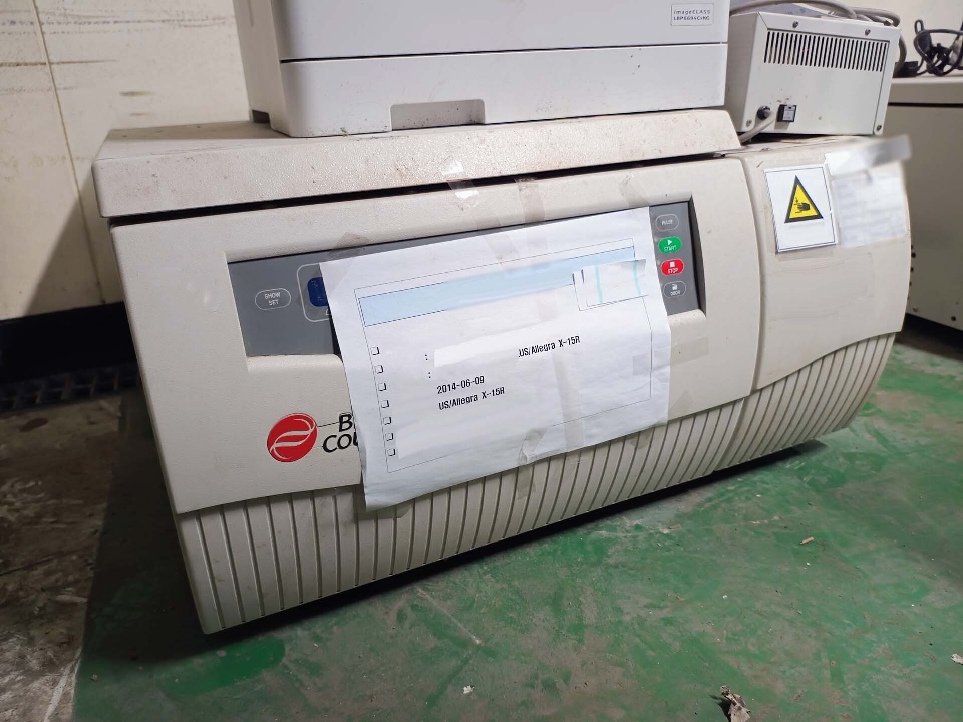 Photo Used BECKMAN COULTER Allegra X 15R For Sale