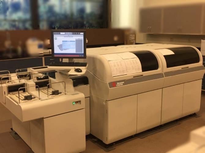 Photo Used BECKMAN COULTER AU 5800 For Sale