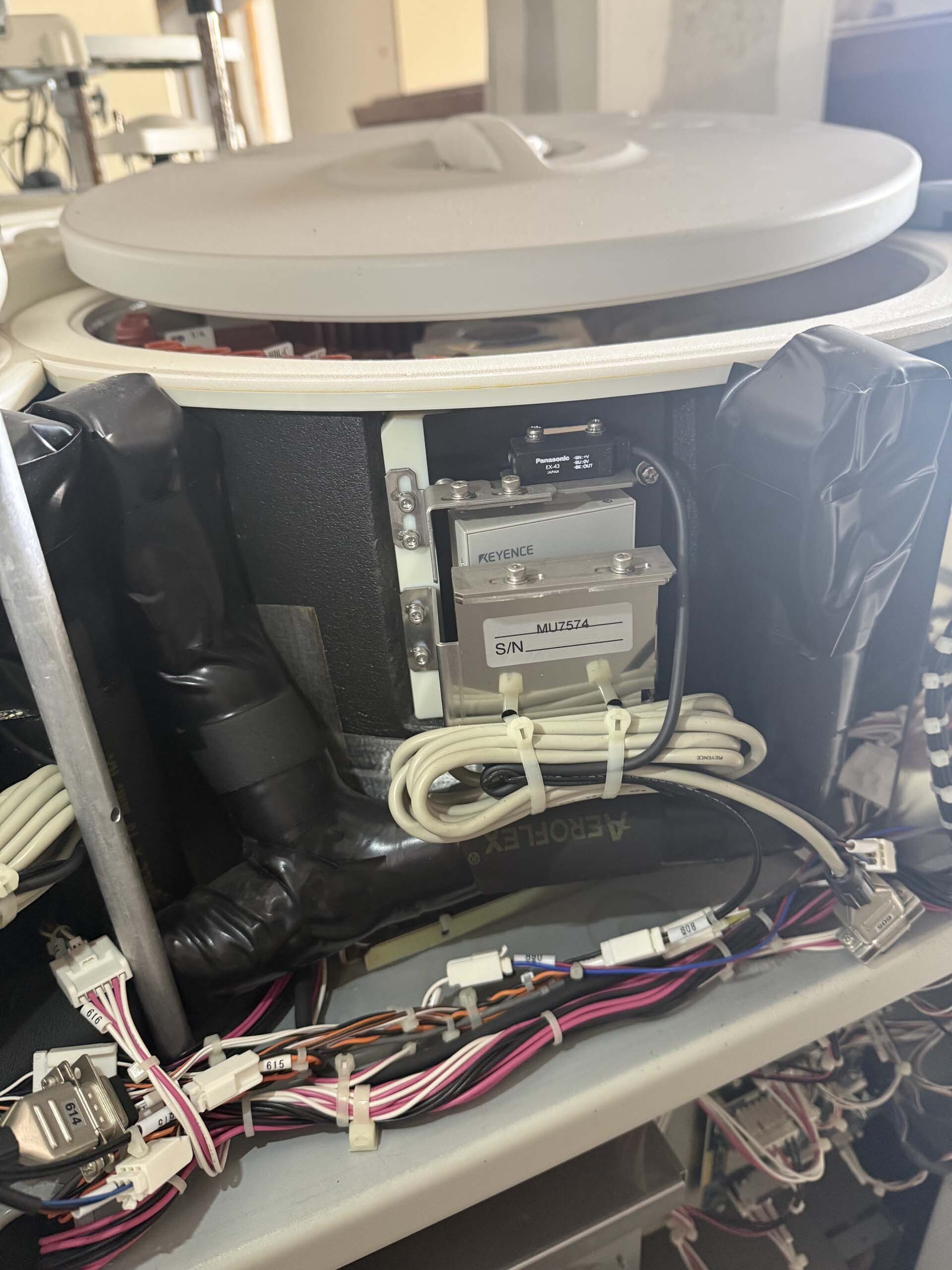 BECKMAN COULTER AU680 Lab Equipment used for sale price #293810347