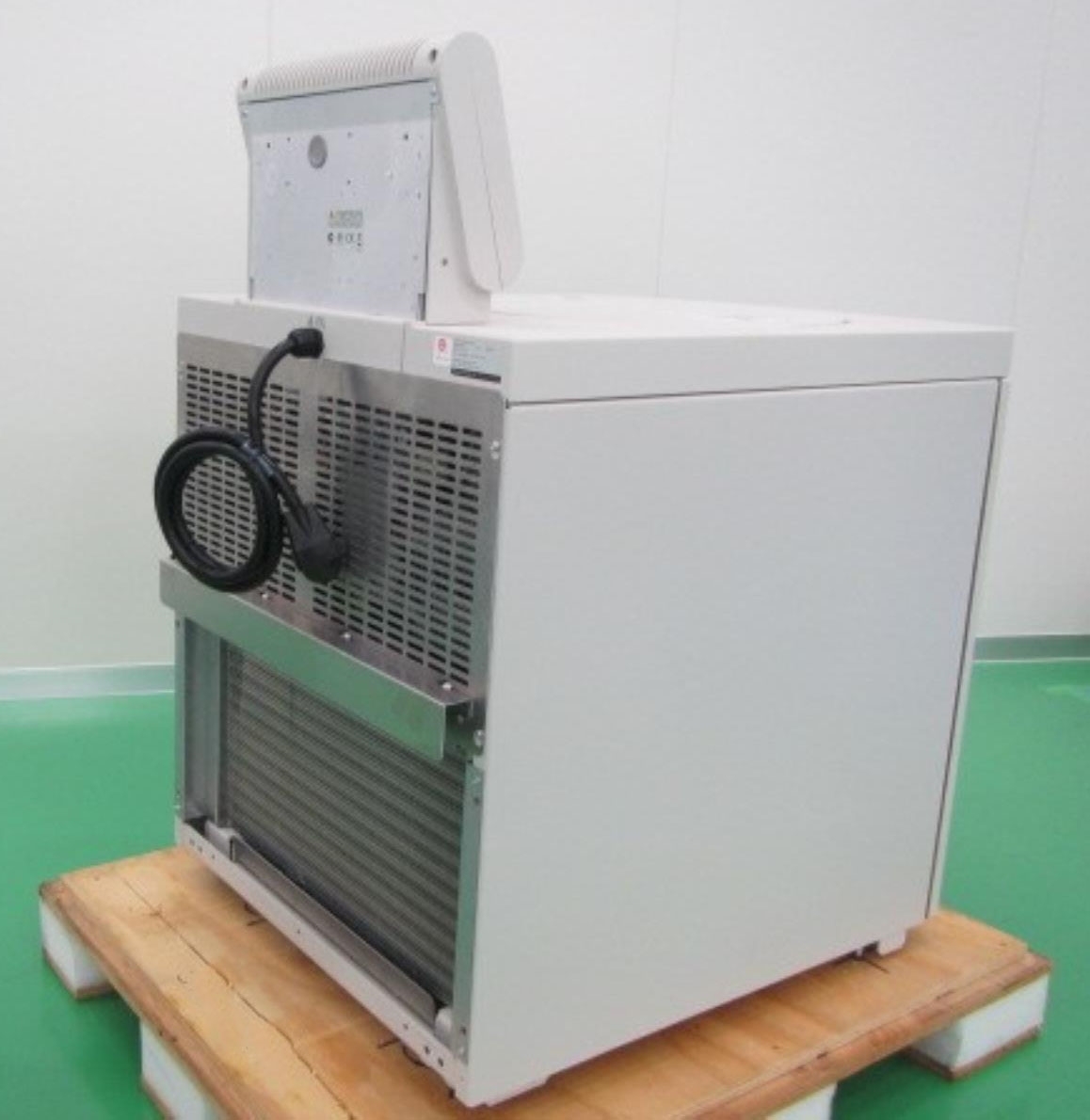 Photo Used BECKMAN COULTER Avanti HP-30I For Sale