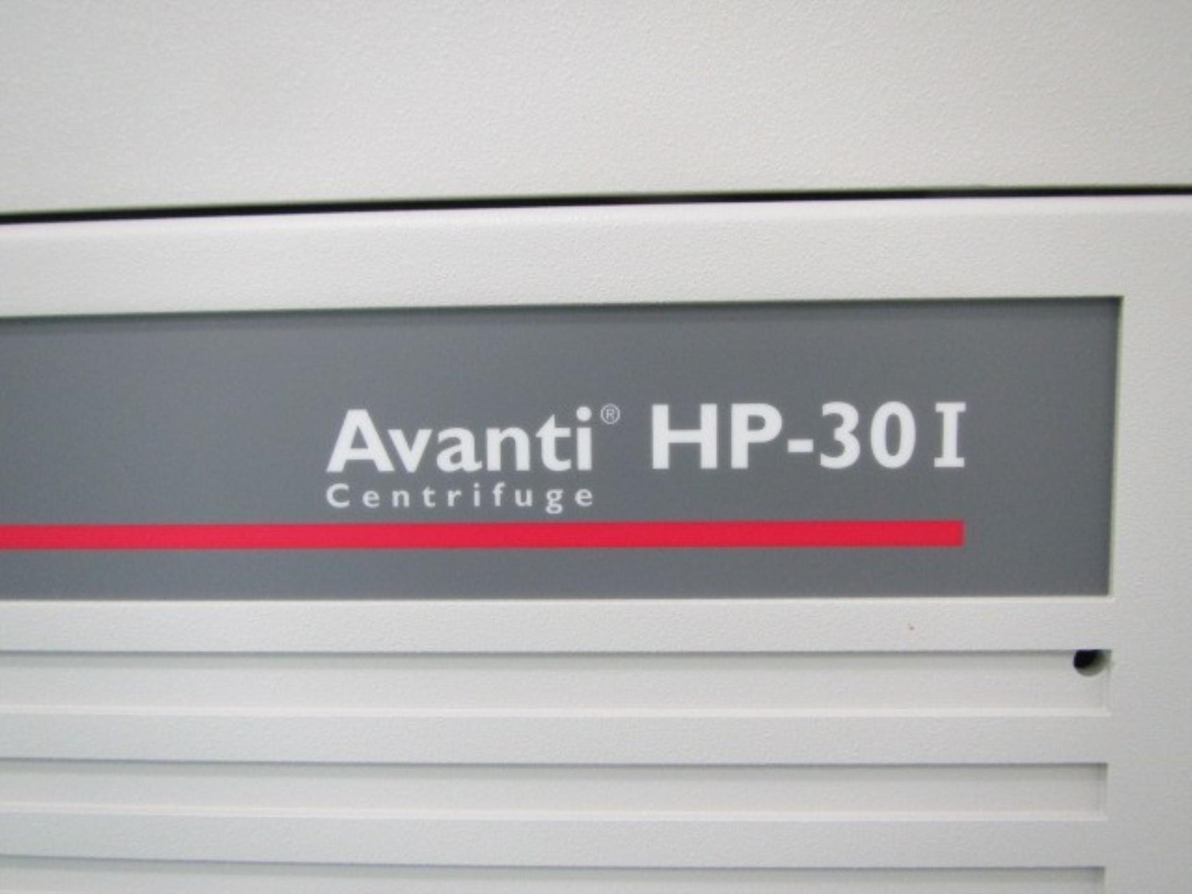 Photo Used BECKMAN COULTER Avanti HP-30I For Sale