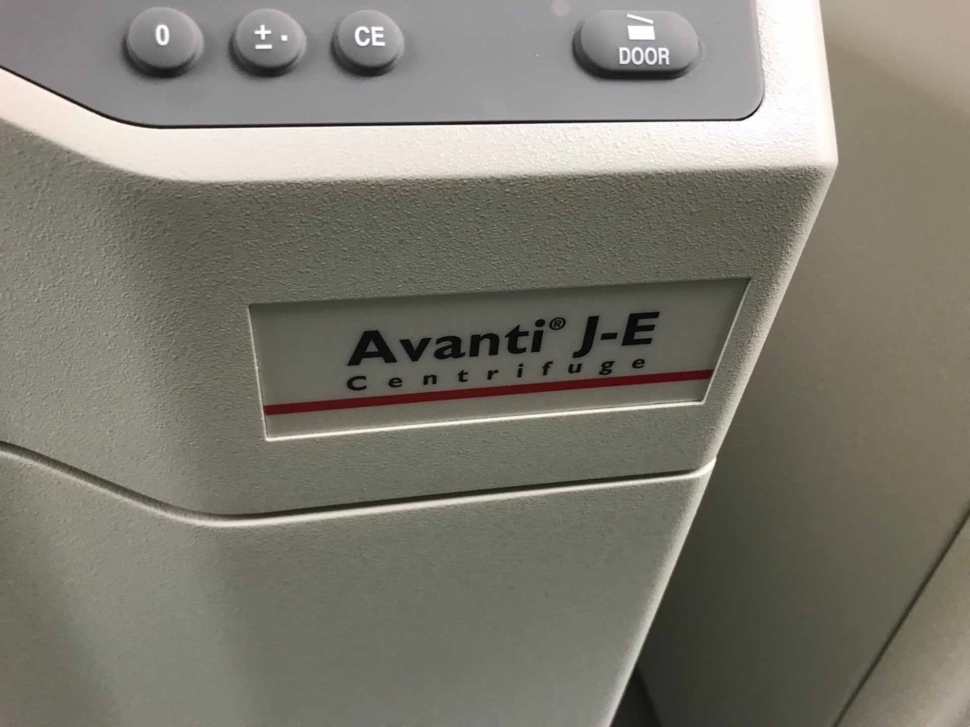 Foto Verwendet BECKMAN COULTER Avanti J-E Zum Verkauf