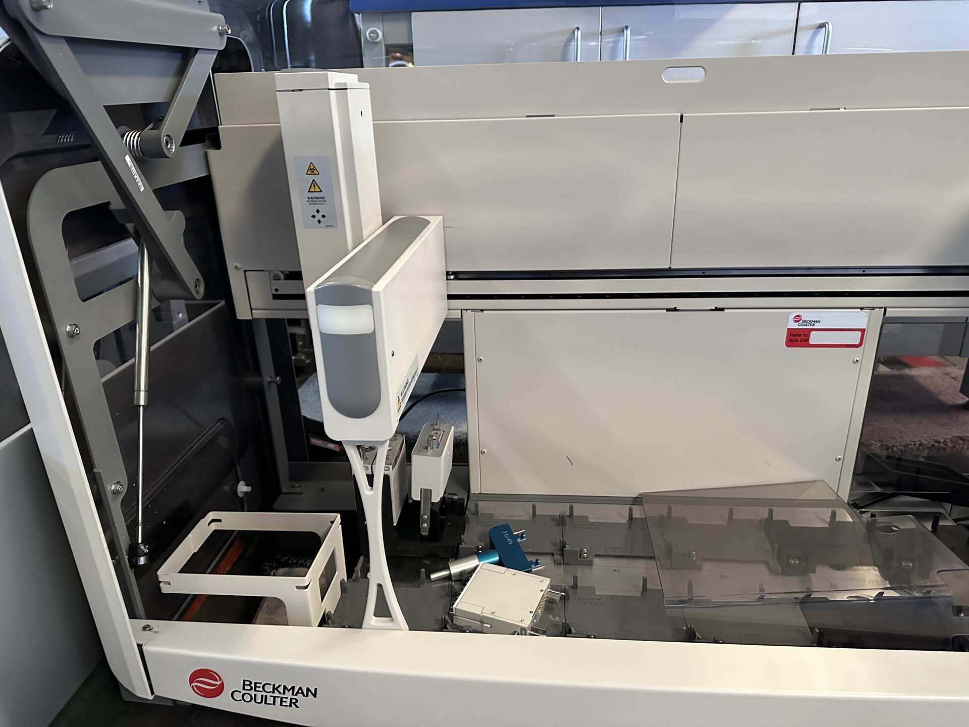 사진 사용됨 BECKMAN COULTER Biomek 4000 판매용