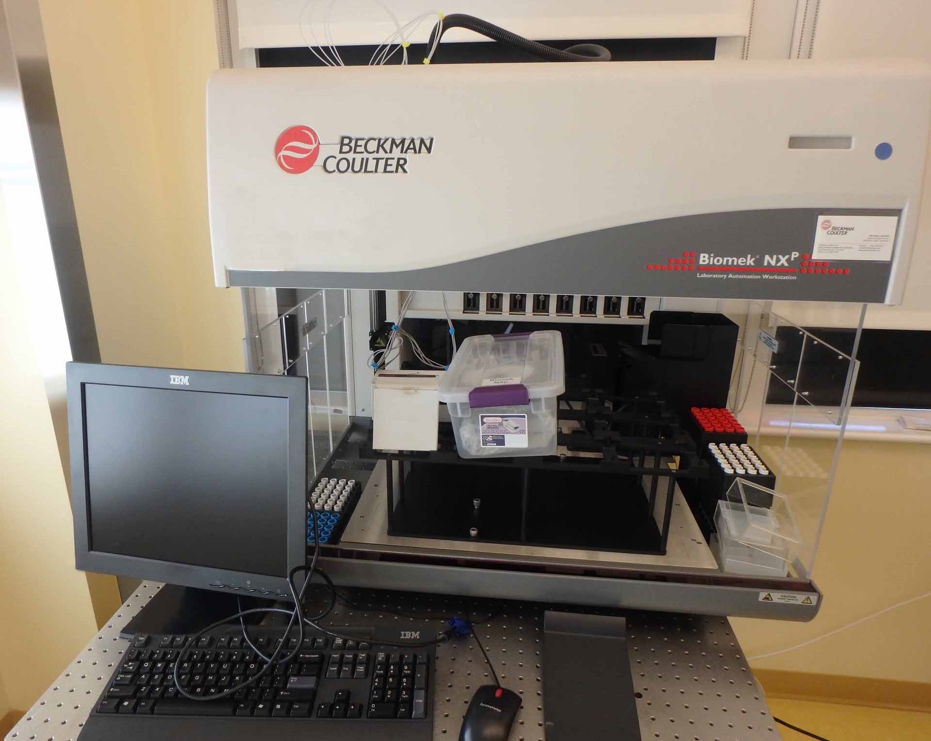 Photo Used BECKMAN COULTER Biomek NXP For Sale