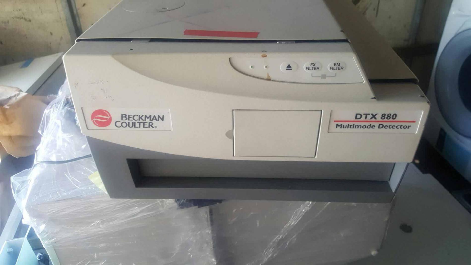 Photo Used BECKMAN COULTER DTX 880 For Sale