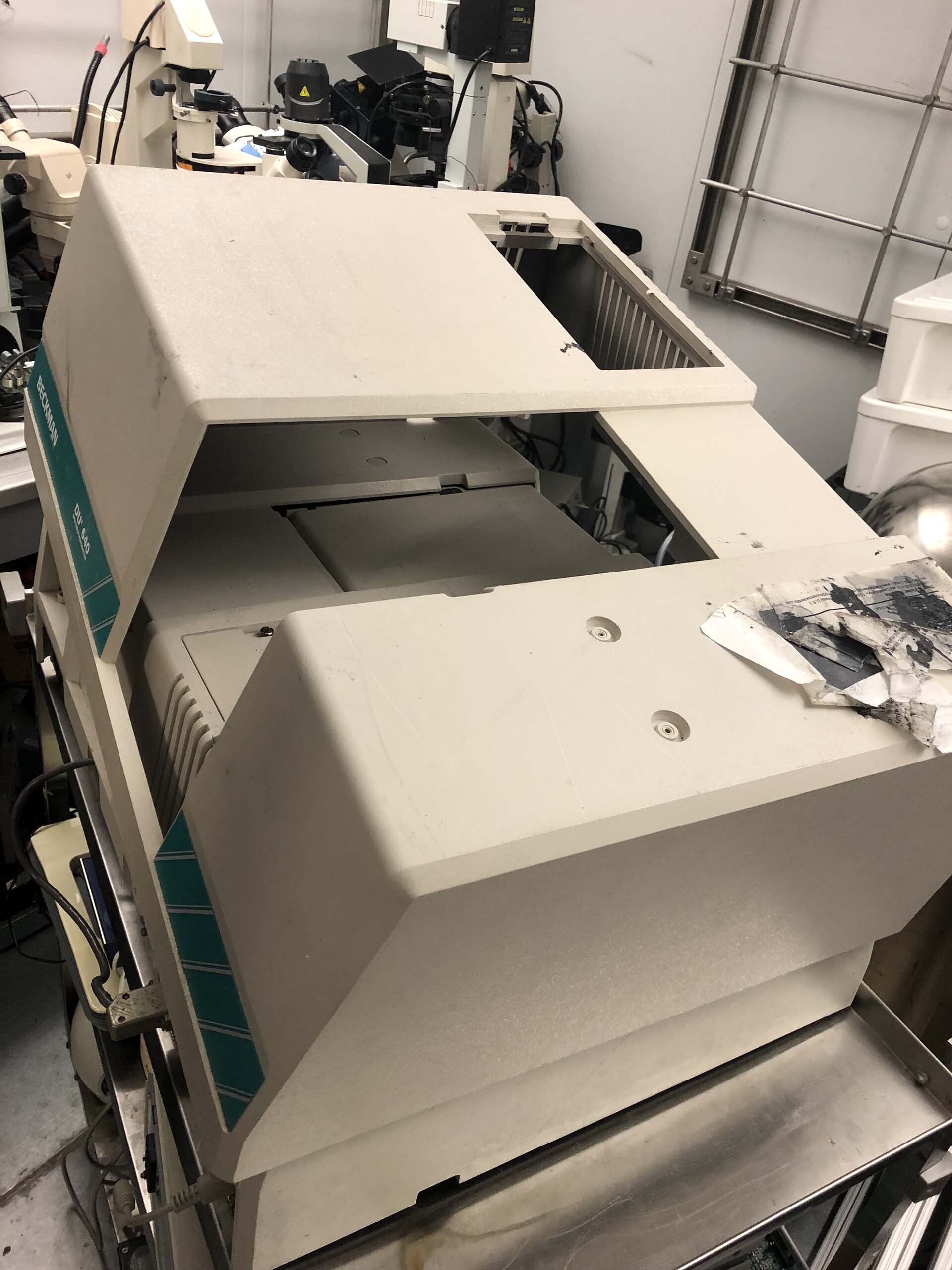 Photo Used BECKMAN COULTER DU-640 For Sale