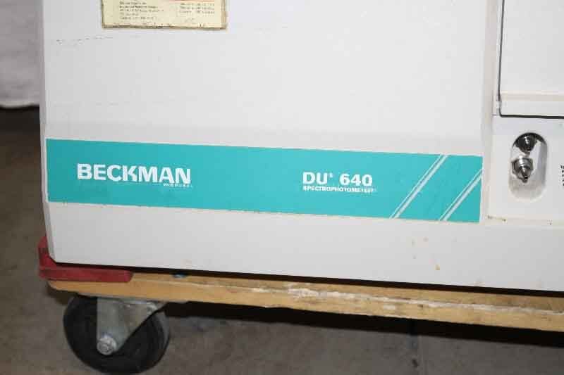 Photo Used BECKMAN COULTER DU-640 For Sale