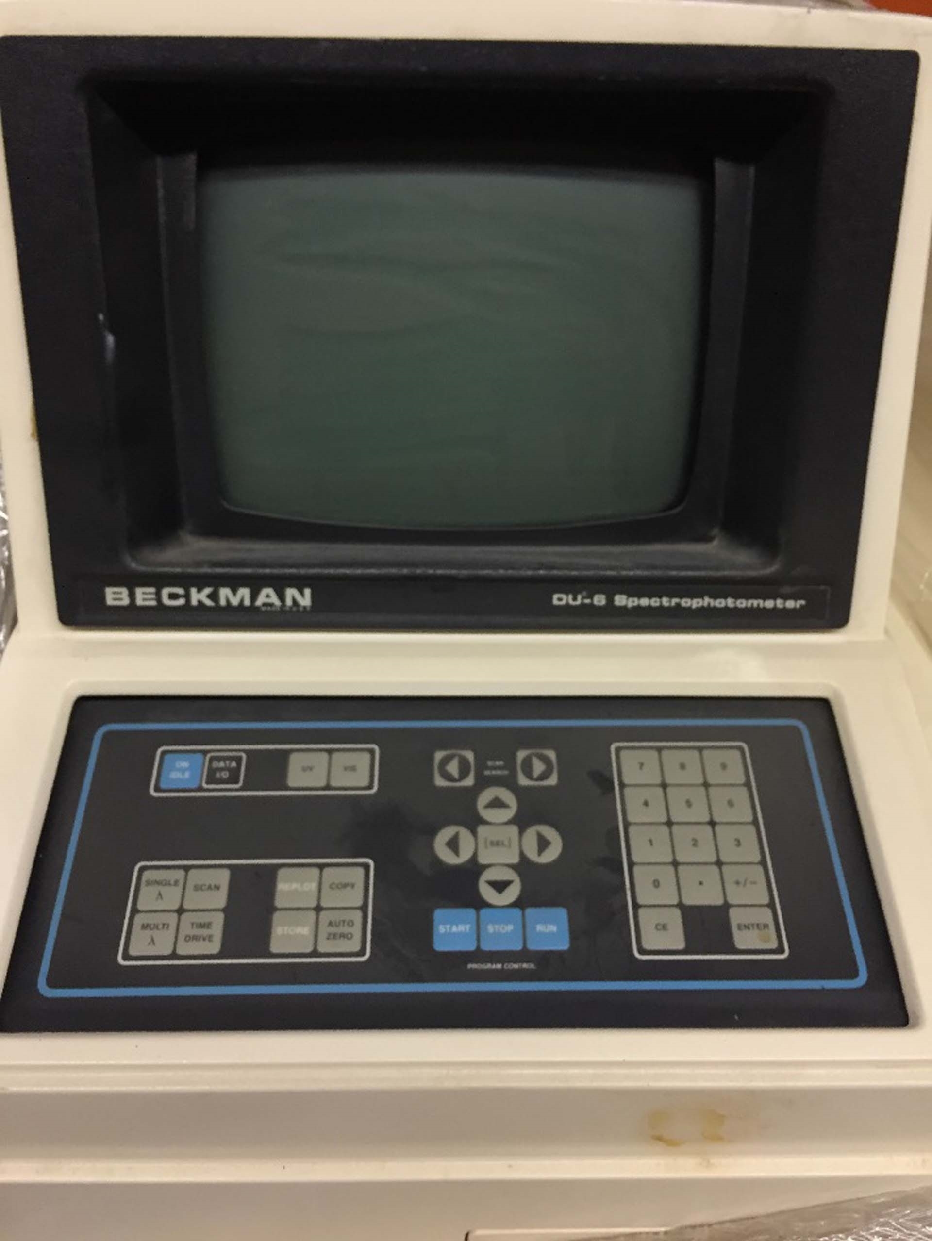 Photo Used BECKMAN COULTER DU-6 For Sale