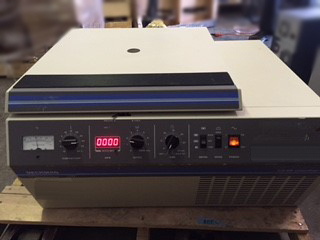 Photo Used BECKMAN COULTER GS-6R For Sale