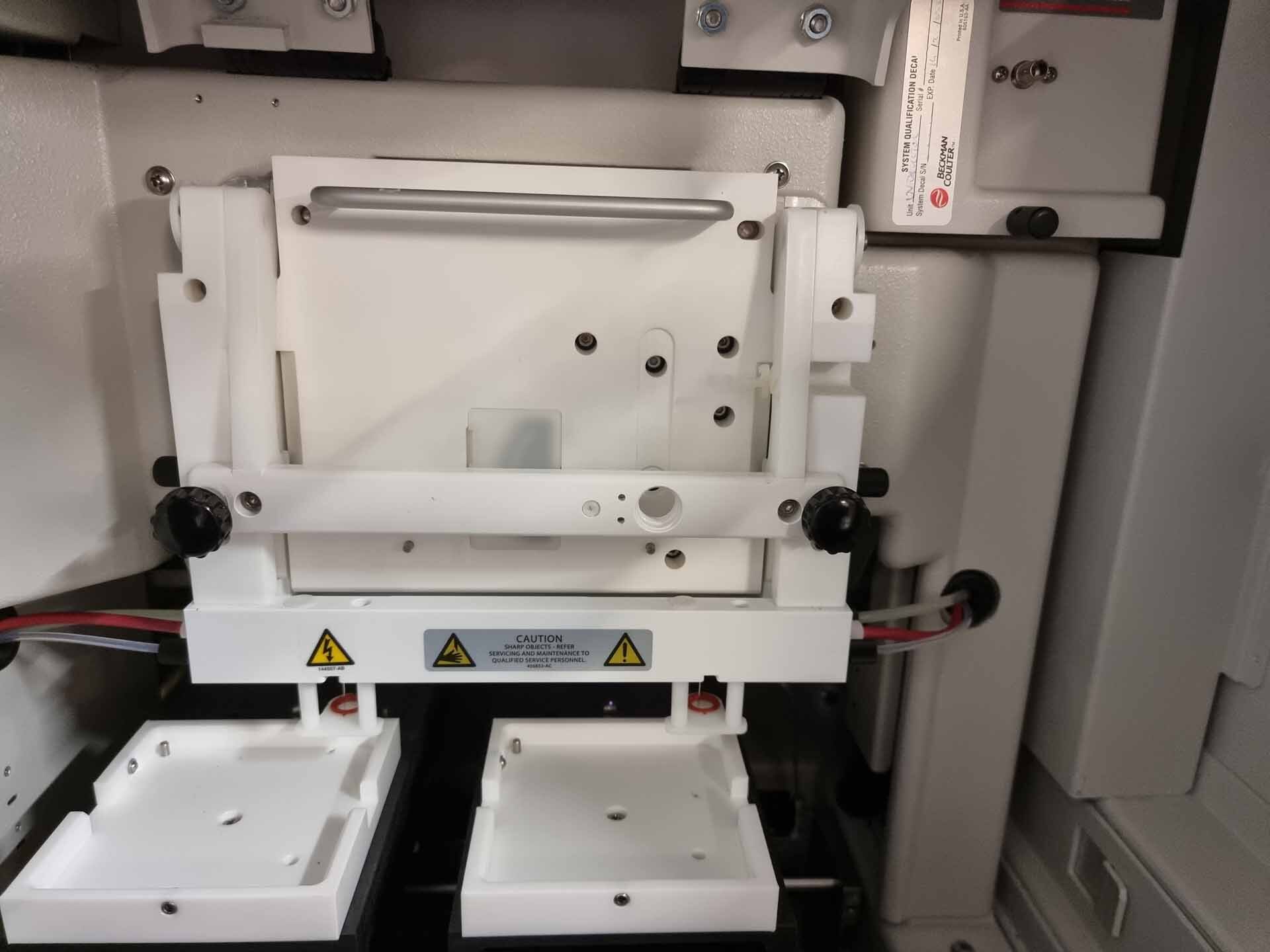 Photo Used BECKMAN COULTER PA 800 Plus For Sale