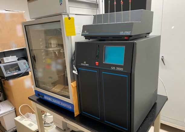 Photo Used BECKMAN COULTER SA 3100 For Sale