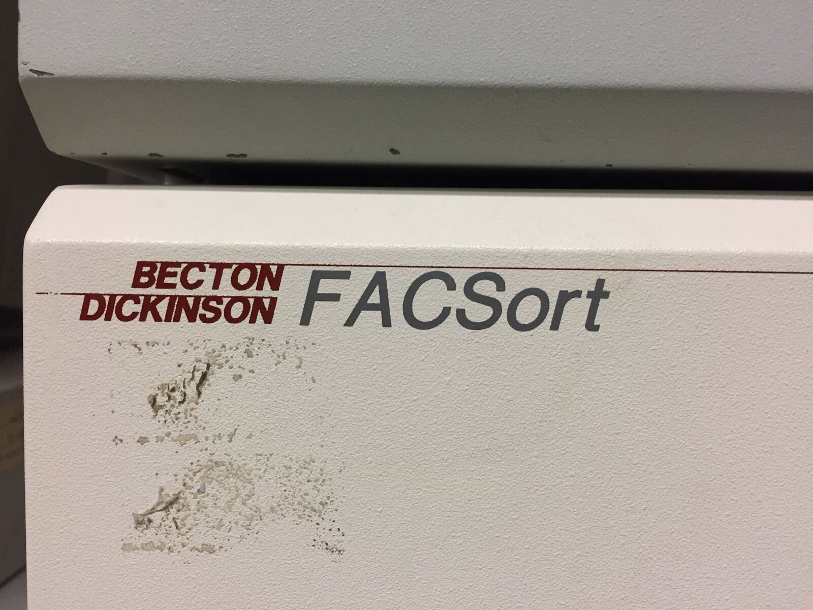 Photo Used BECTON DICKINSON FACSort For Sale