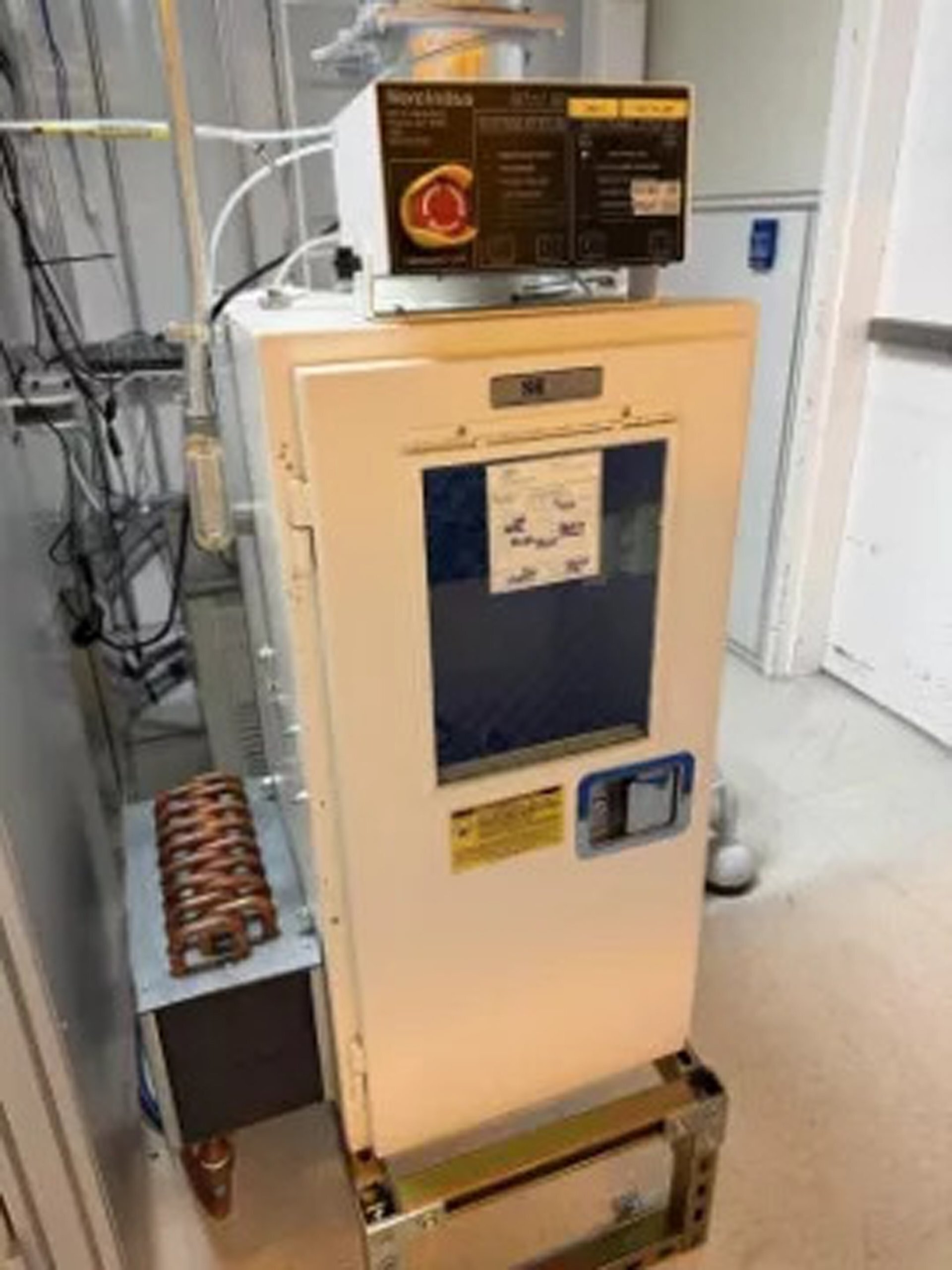 Foto Verwendet BENEQ P400A-034 Zum Verkauf