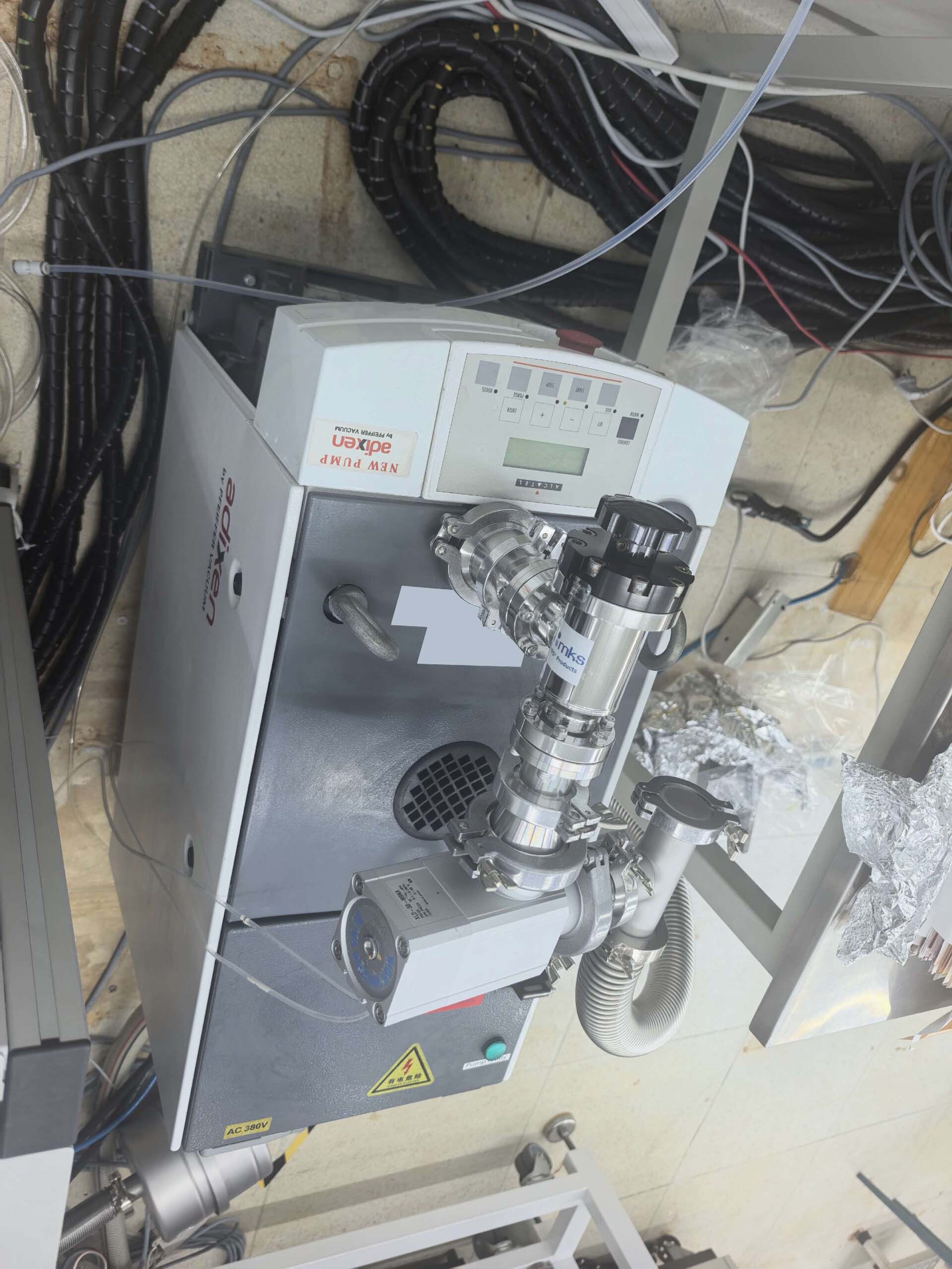Photo Utilisé BENEQ TFS 200-159 À vendre