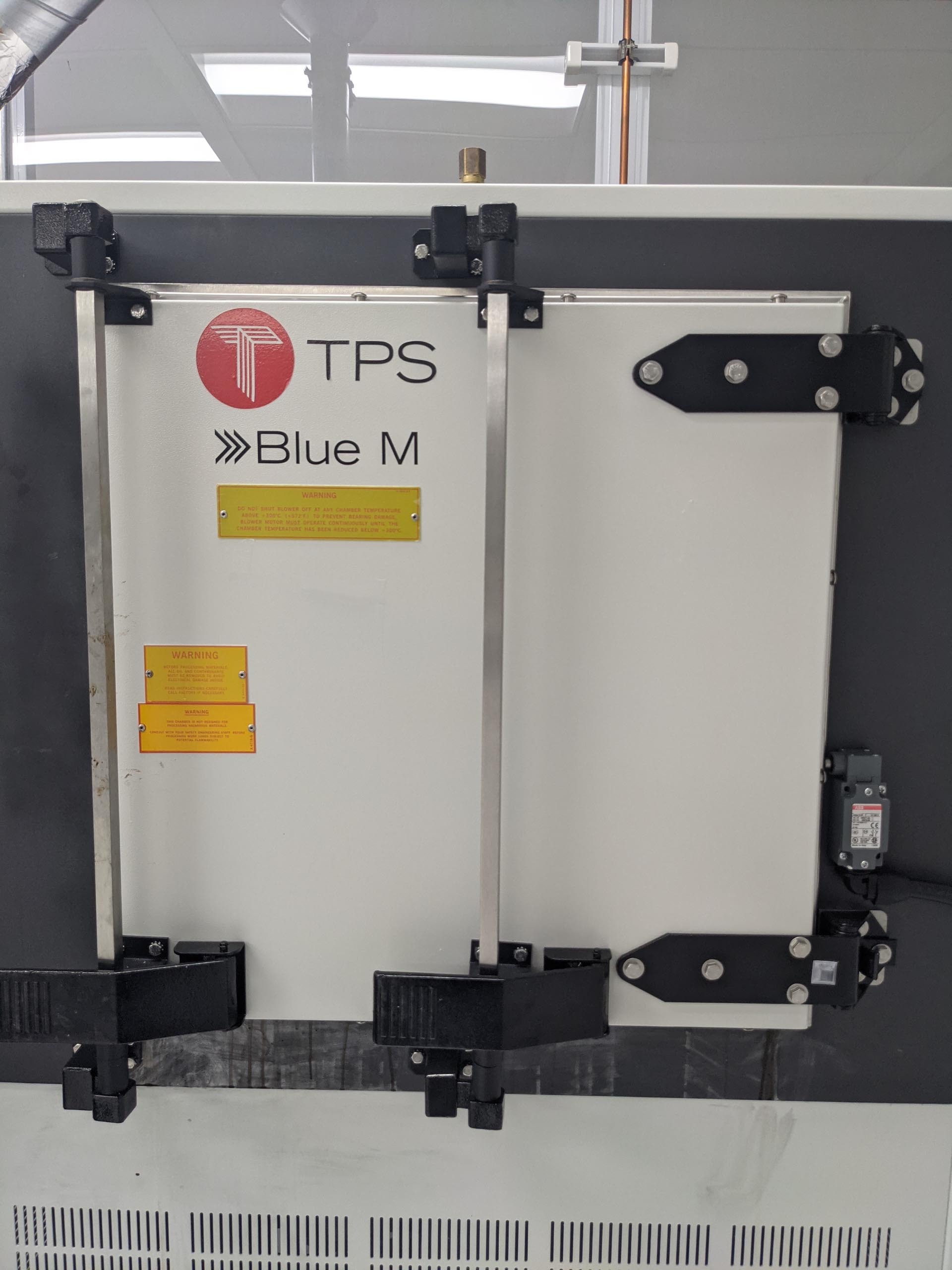 フォト（写真） 使用される BLUE M / TPS IGF-6680-F-F4 販売のために