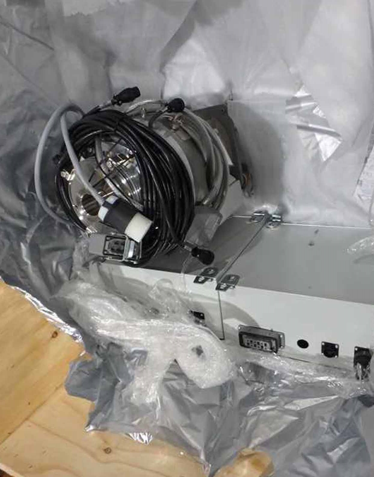 Photo Used BOC EDWARDS / SEIKO SEIKI Lot of vacuum pumps For Sale