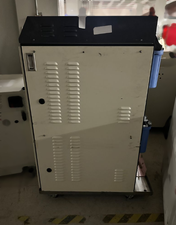 Photo Used BOC EDWARDS 20/80 For Sale