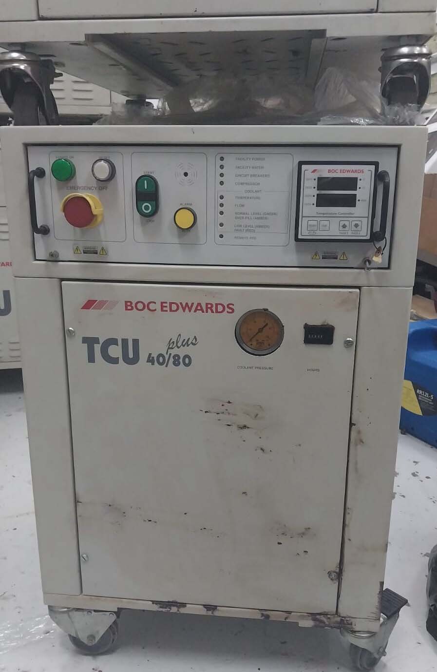 Foto Verwendet BOC EDWARDS TCU 40/80 Plus Zum Verkauf