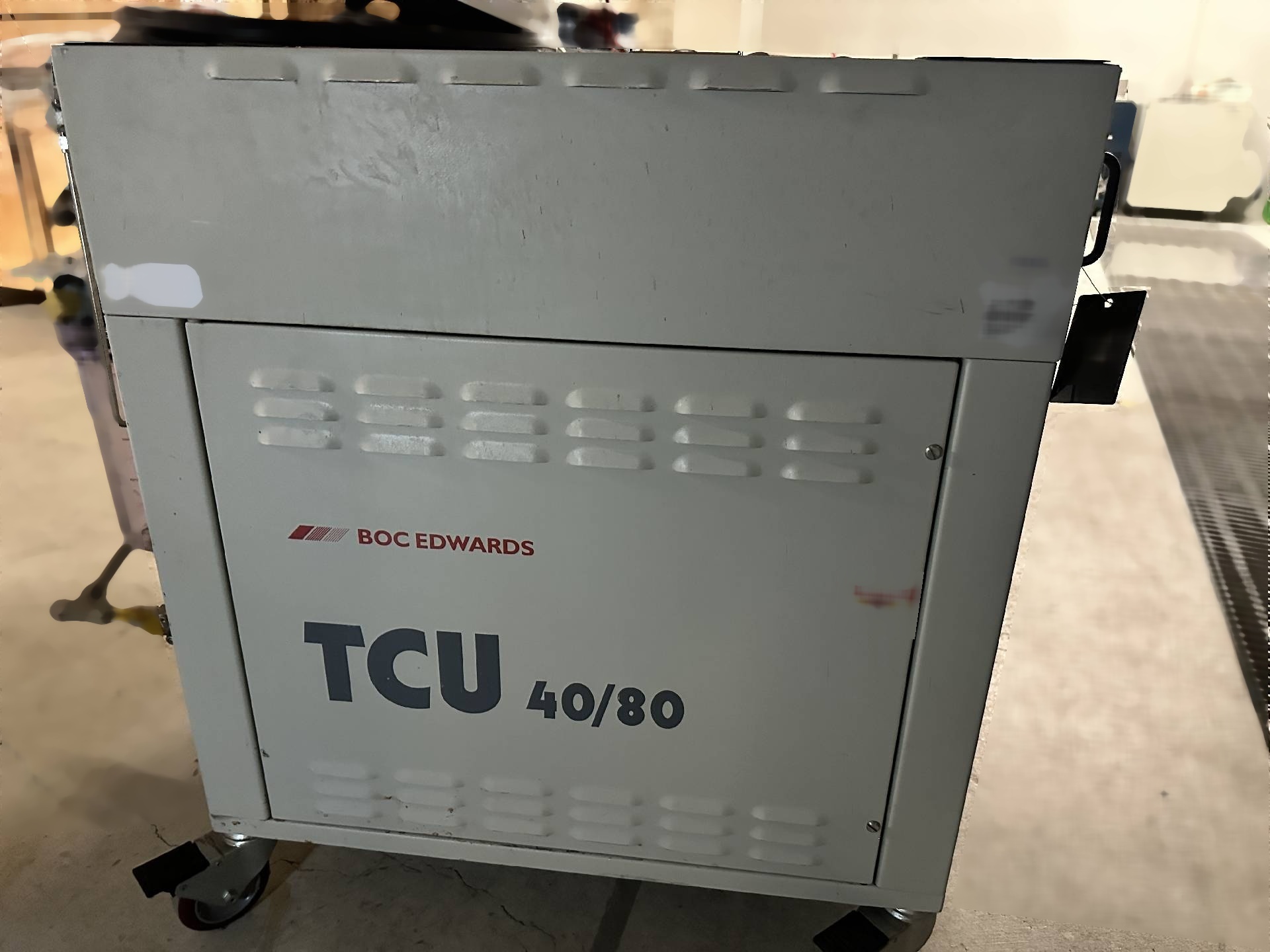 Foto Verwendet BOC EDWARDS TCU 40/80 Zum Verkauf