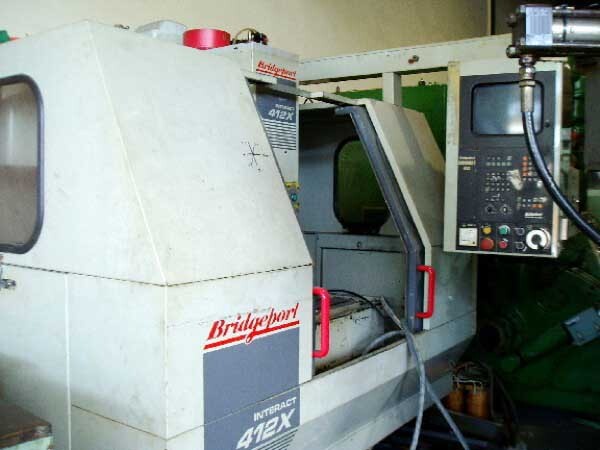 Photo Used BRIDGEPORT INT 412X For Sale
