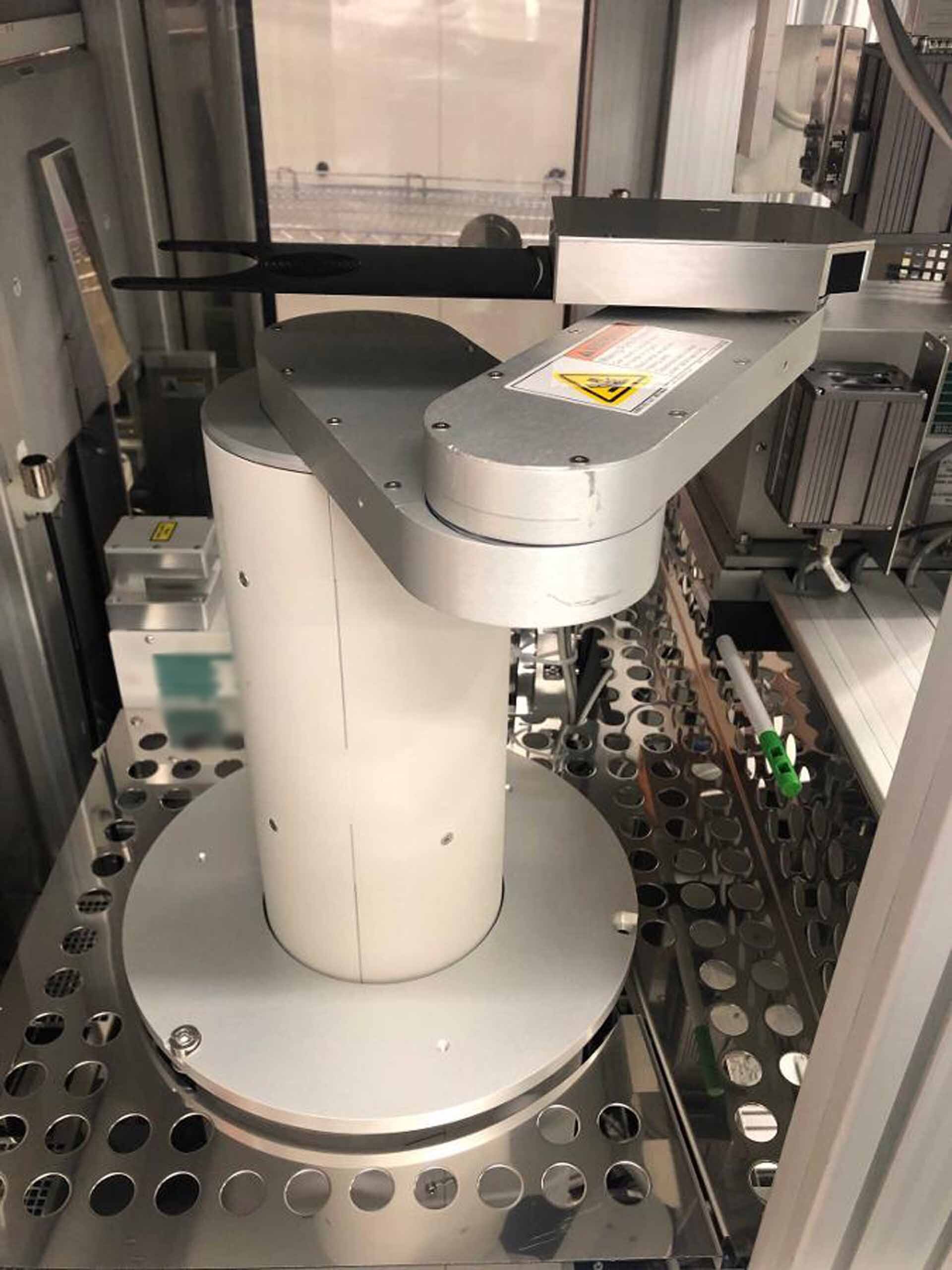 BROOKS AUTOMATION MTX 2000/2 사용됨 판매용 가격 293633395, 2001 > 구매 로부터 CAE