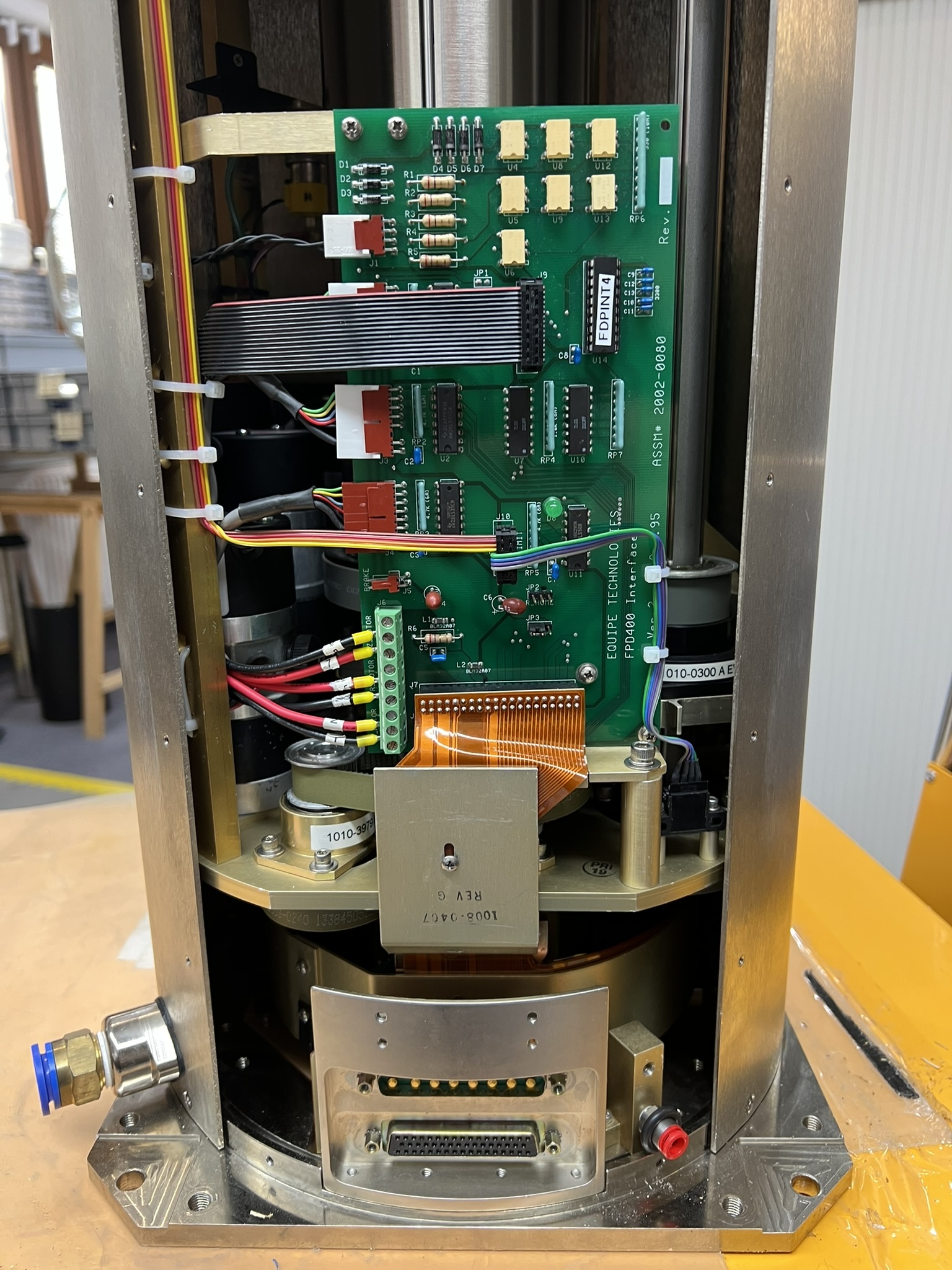 Foto Verwendet BROOKS / PRI AUTOMATION ABM-405-1-S-CE-S293 Zum Verkauf