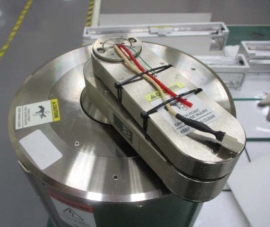 Foto Verwendet BROOKS / PRI AUTOMATION ABM-405-1-S-CE-S293 Zum Verkauf