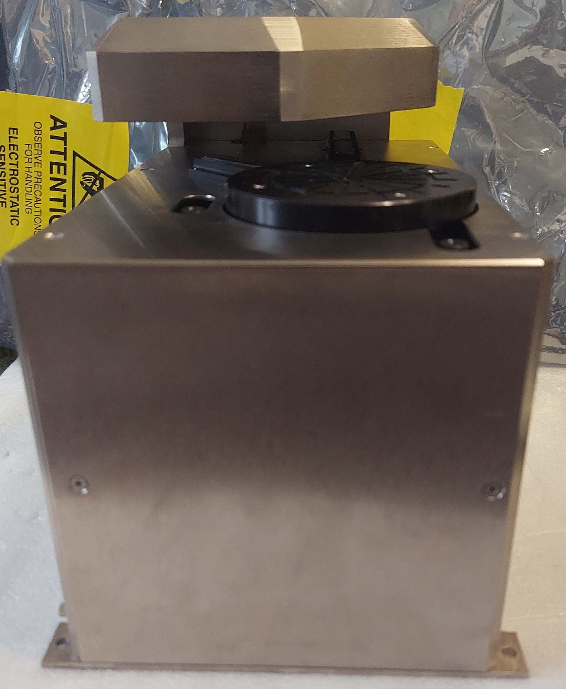 Photo Used BROOKS / PRI AUTOMATION PRE-300 For Sale