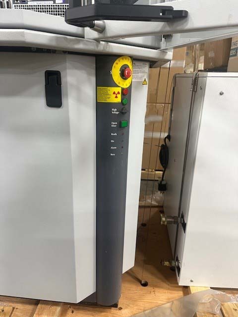 Photo Used BRUKER-AXS D8 For Sale