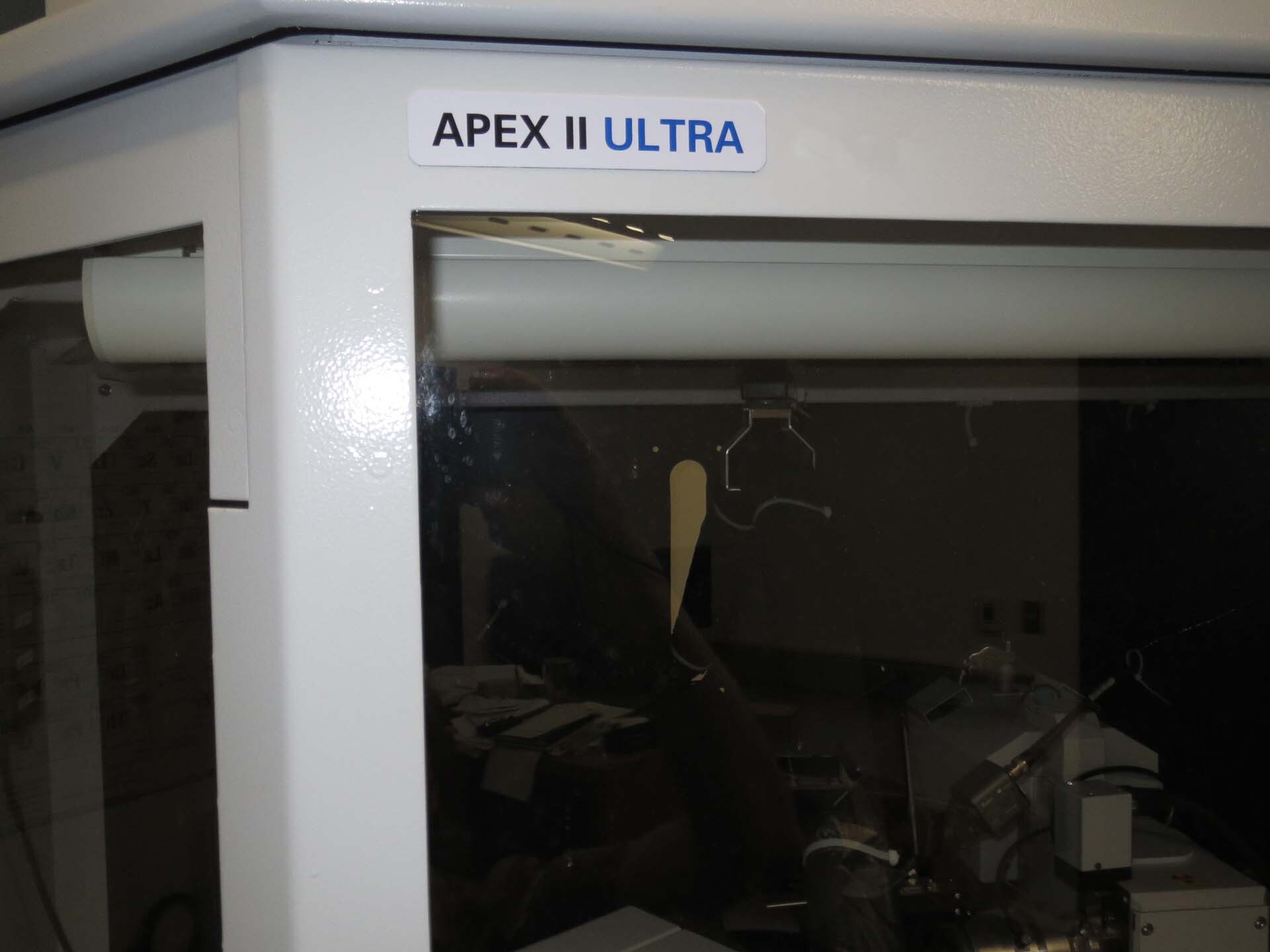 Photo Used BRUKER-AXS D8 For Sale