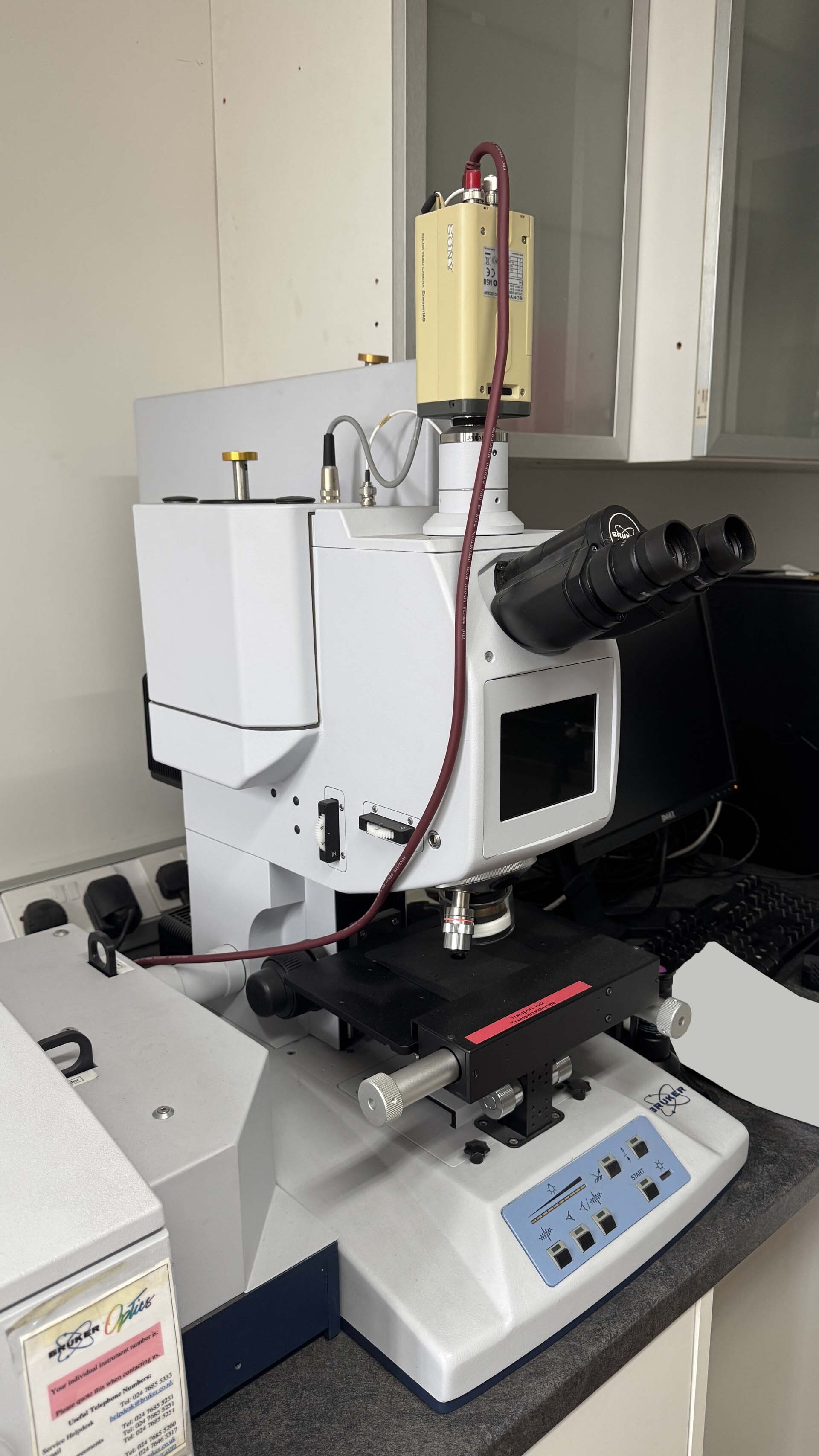 フォト（写真） 使用される BRUKER-AXS Vertex 70 販売のために