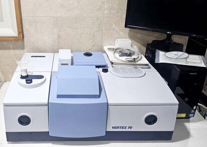 BRUKER-AXS Vertex 70 #293809699