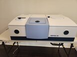 BRUKER-AXS Vertex 70