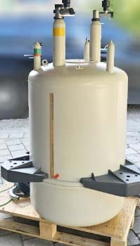 フォト（写真） 使用される BRUKER 500 Ultrashield 販売のために