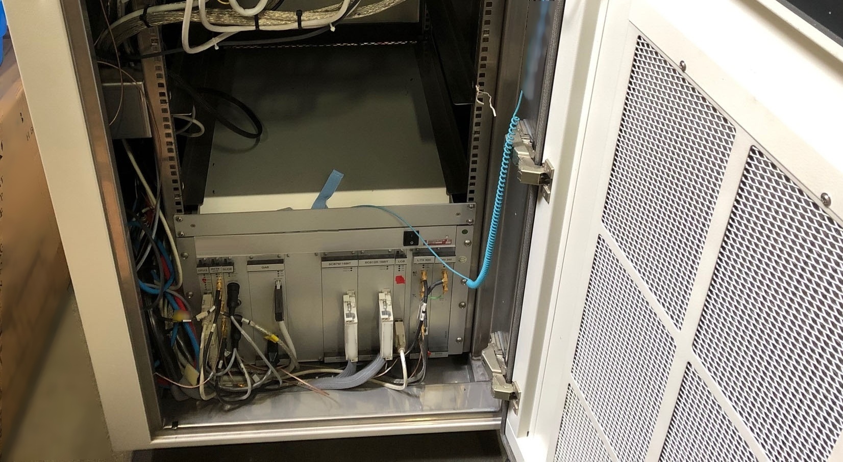 사진 사용됨 BRUKER Avance 300 판매용