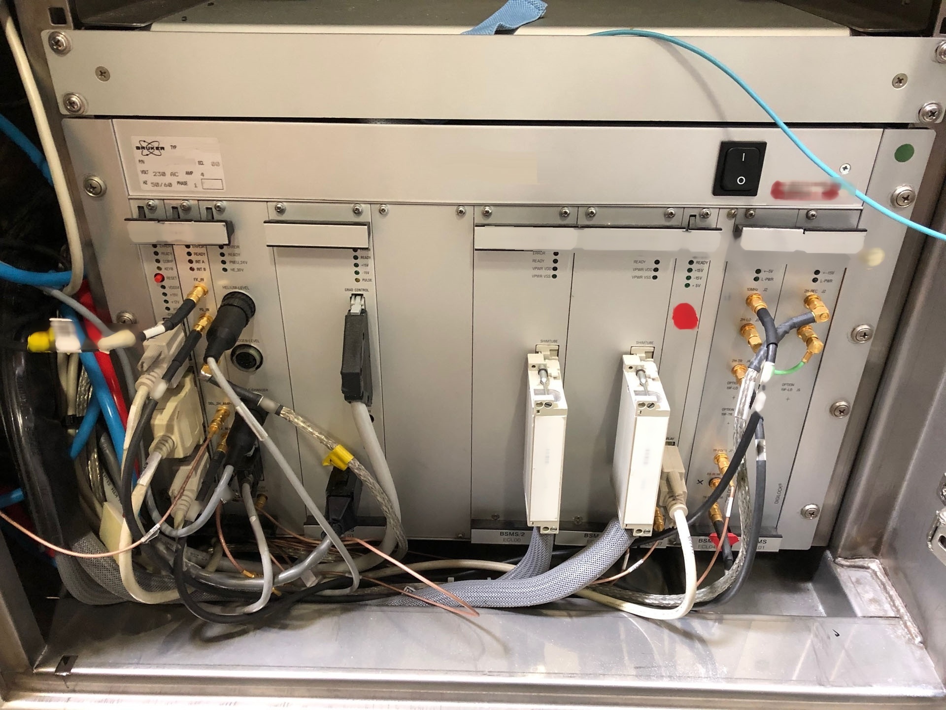 사진 사용됨 BRUKER Avance 300 판매용