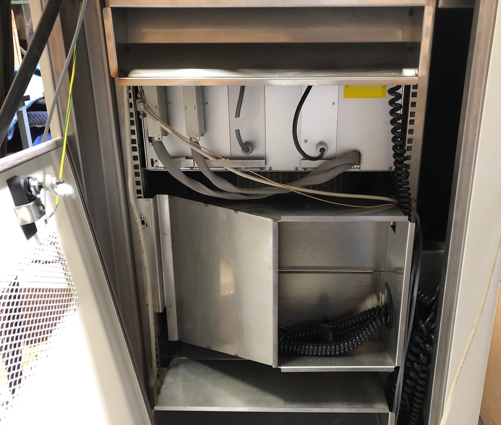 사진 사용됨 BRUKER Avance 300 판매용