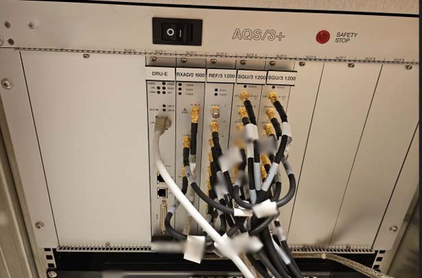Foto Verwendet BRUKER Console for Avance III HD Zum Verkauf