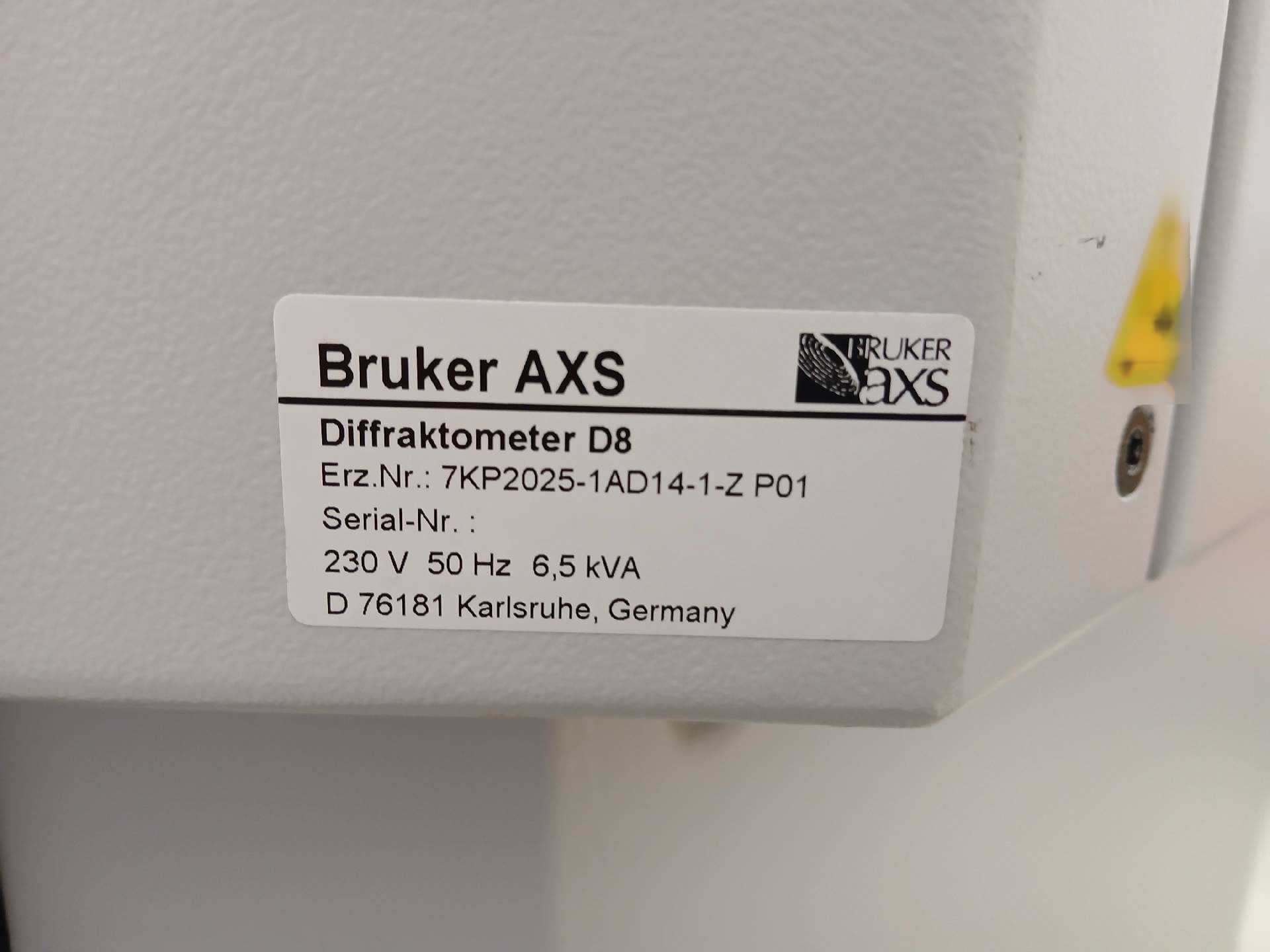 圖為 已使用的 BRUKER D8 Advance 待售