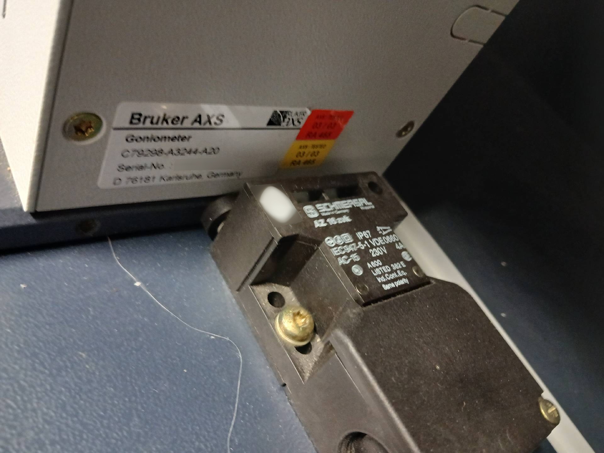 圖為 已使用的 BRUKER D8 Advance 待售