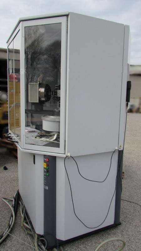 Photo Used BRUKER-AXS AXS D8 Discover For Sale