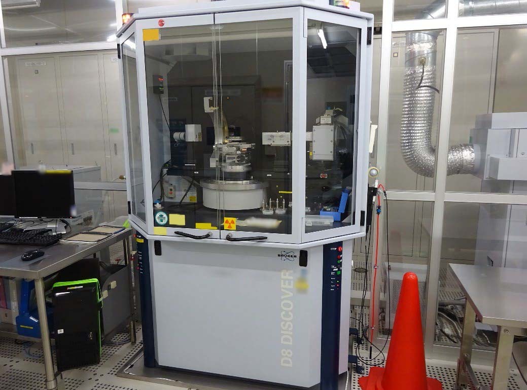 Photo Used BRUKER-AXS AXS D8 Discover For Sale